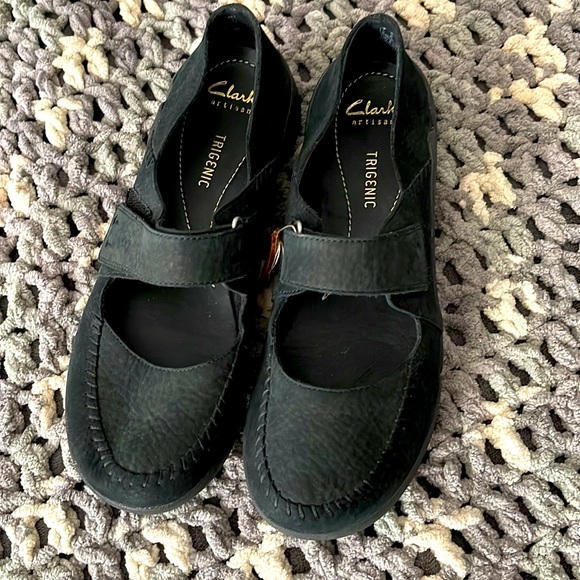 NWT - Clarks Mary Jane style shoes SZ 9.5z - Picture 1 of 6